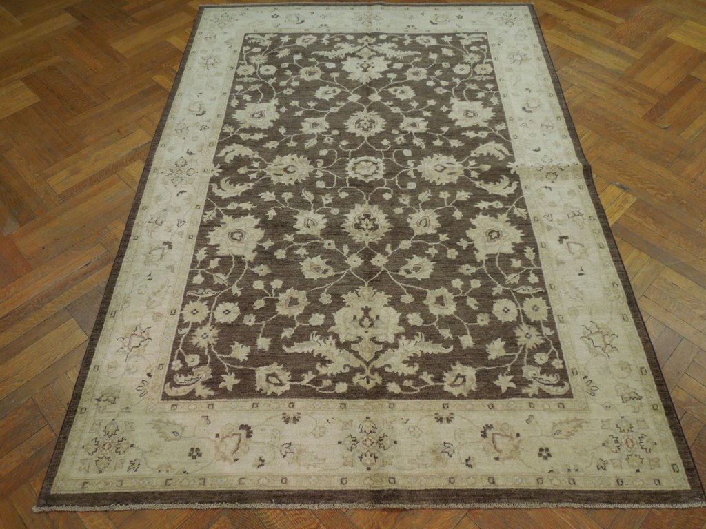  Orignal hand Knotted Area Rug